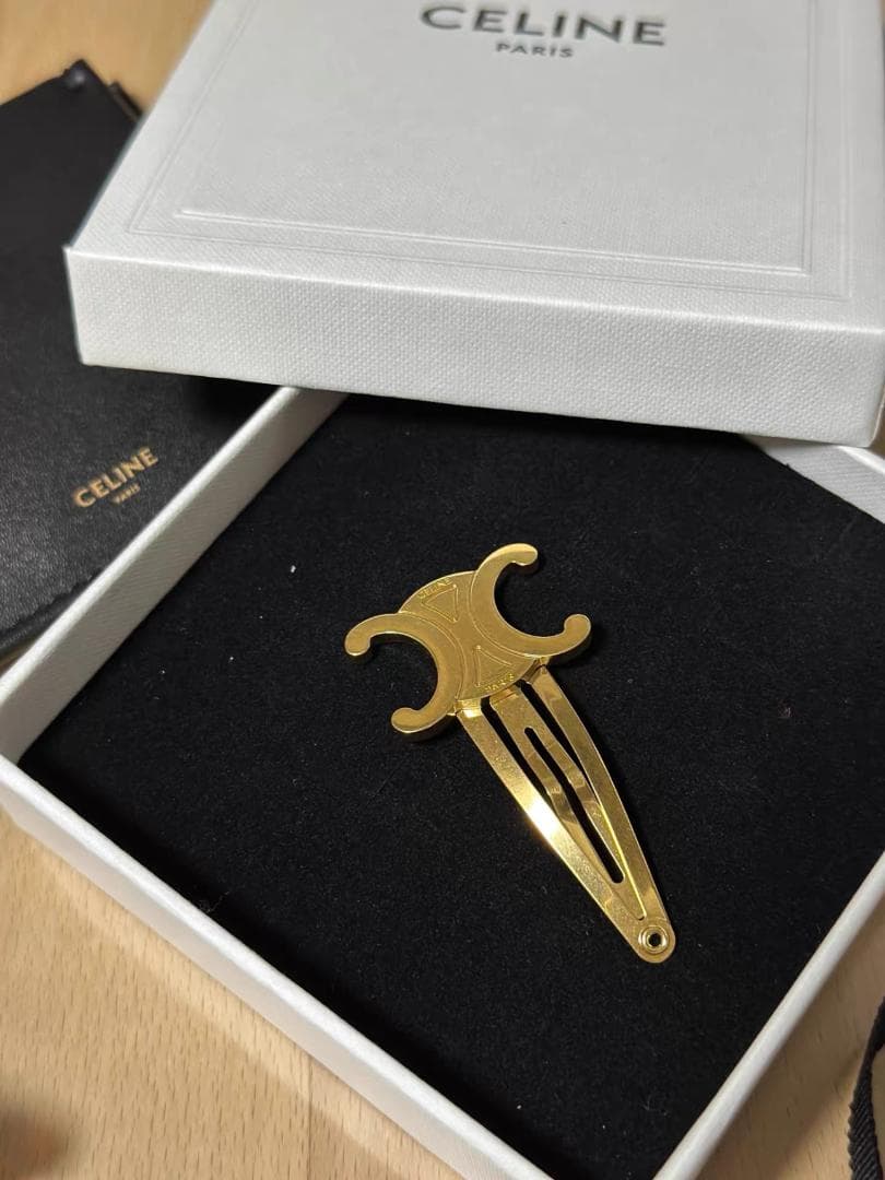 CELINE ラージ スナップ ヘアクリップ