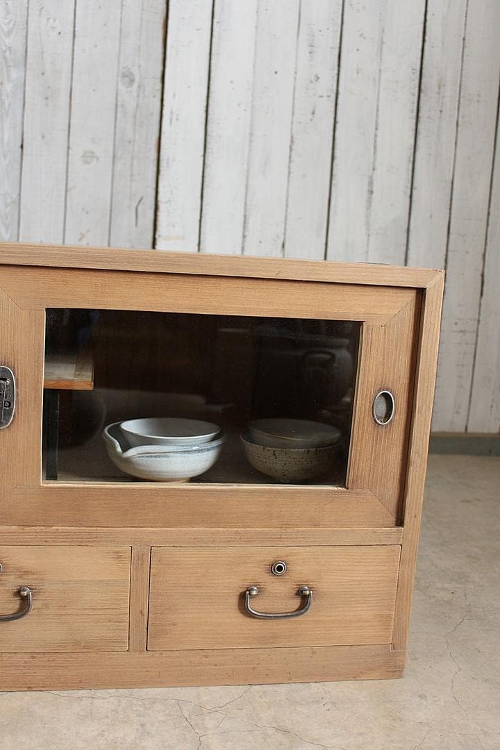 古いガラス戸棚×木製小引き出し3杯　ローチェスト　ローボード　古家具