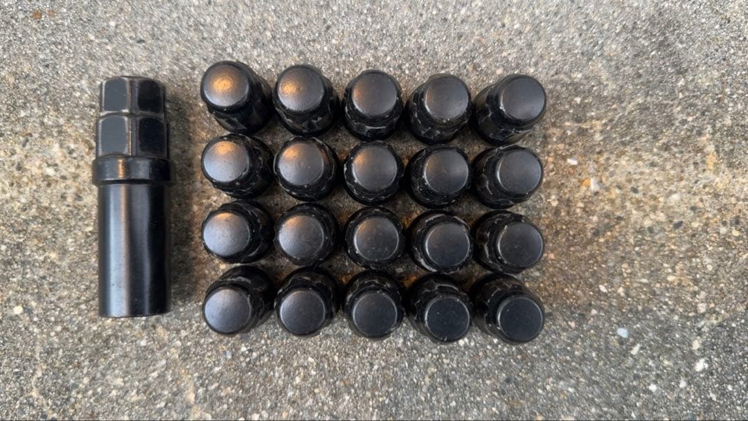 【注意事項有】18インチスタッドレス4本セット②