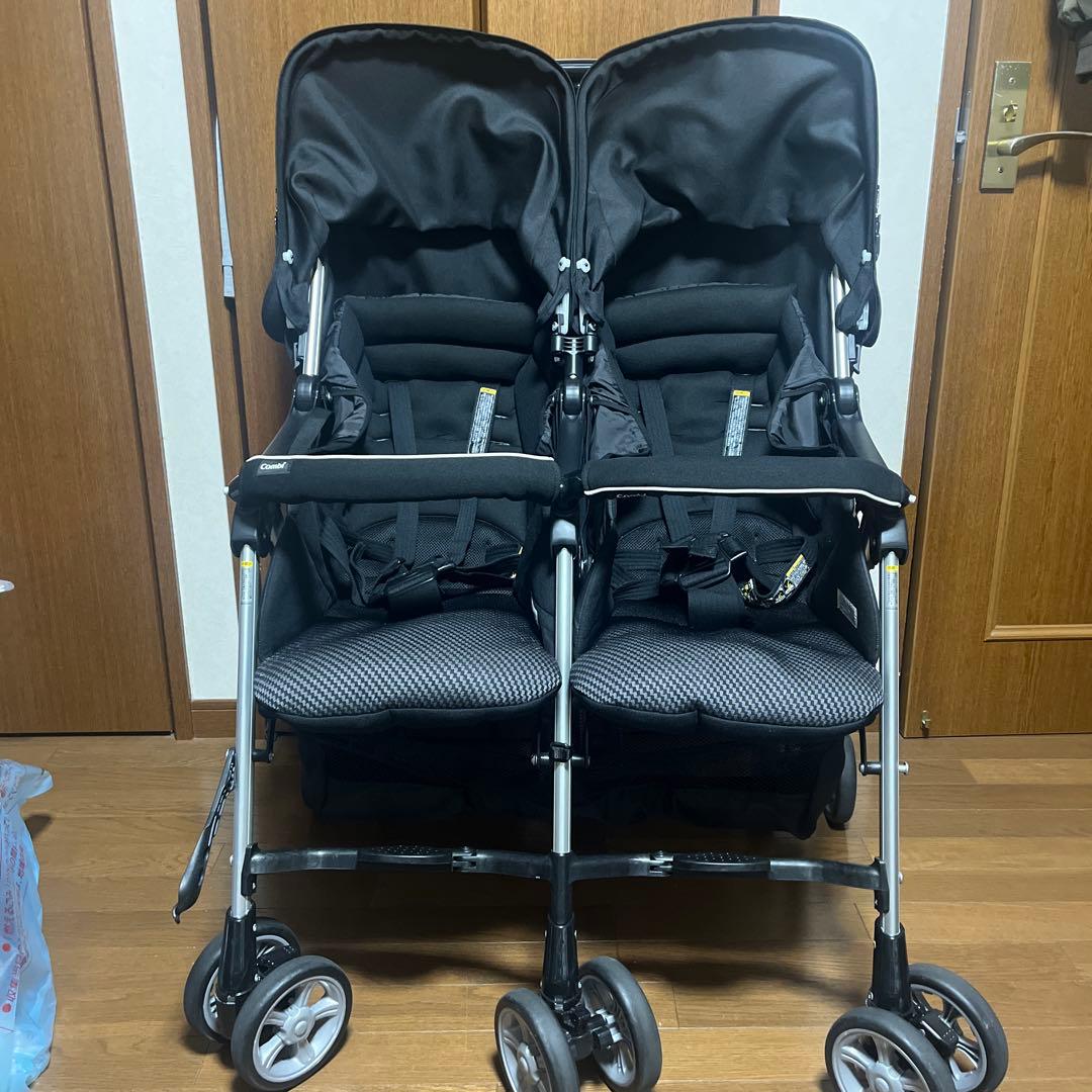 コンビ　combiツインスピン　twin spin双子　兄弟　姉妹