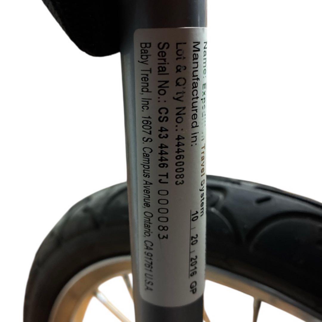 美品 Baby Trend Expedition ジョガーベビーカー 3輪