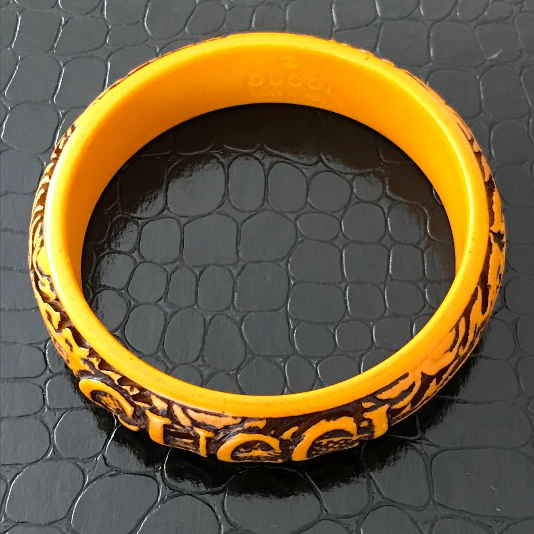 グッチ ロゴ＆ドラゴン 彫り エングレーブバングル 表記サイズ S 未使用級