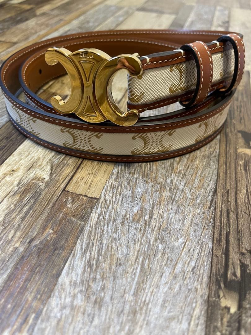 「CELINE」 White Triomphe leather Belt 85