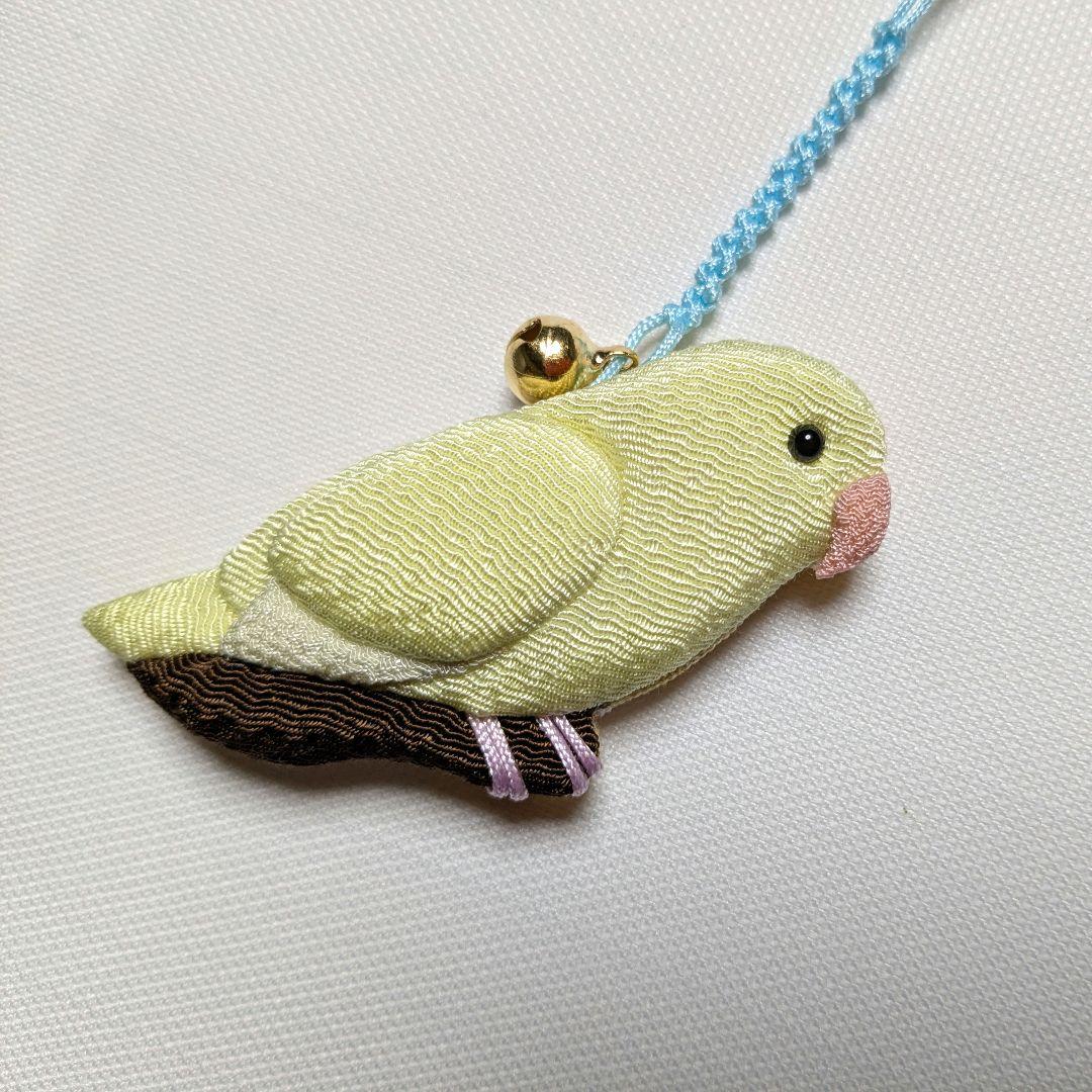 ヨウム　シルバー文鳥　サザナミインコ　　クリーム　グリーン濃・淡