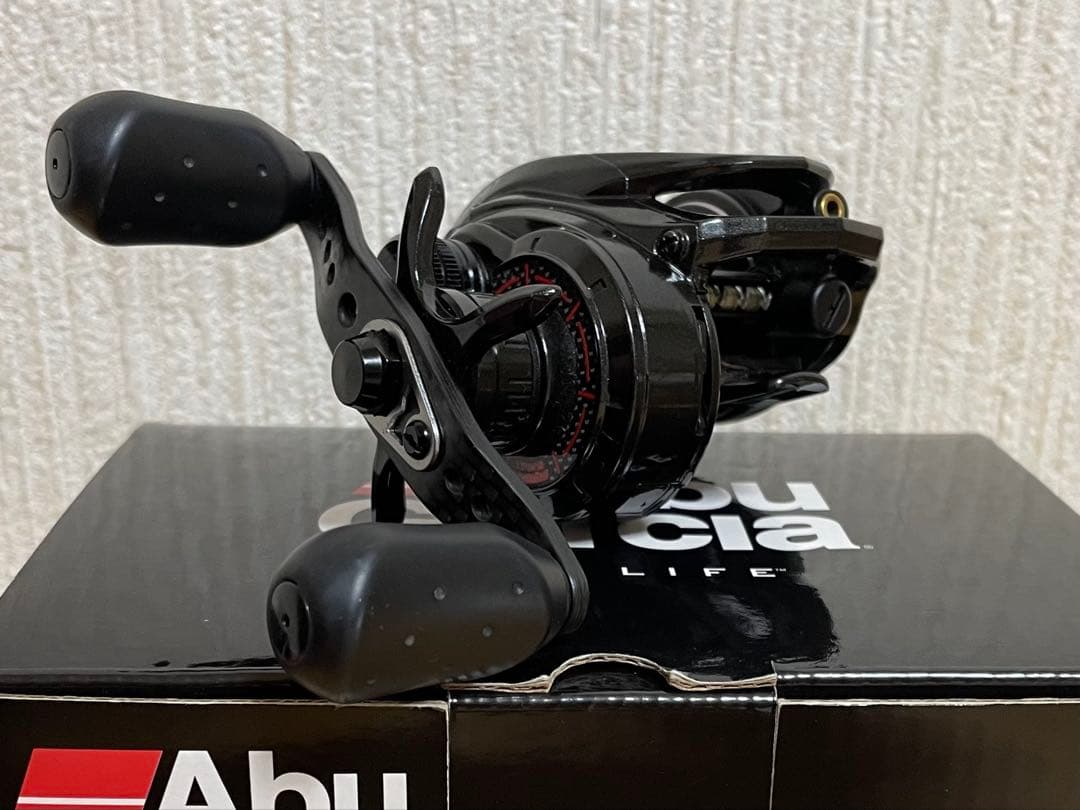 AbuGarcia ROXANI7 右巻き