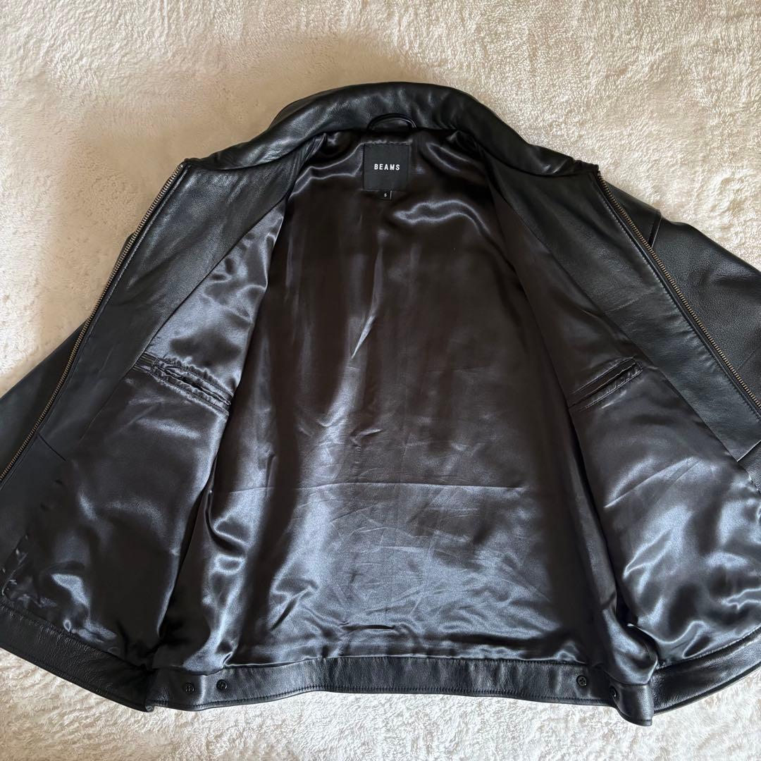 BEAMS ワイドフィット　レザー　ジップブルゾン