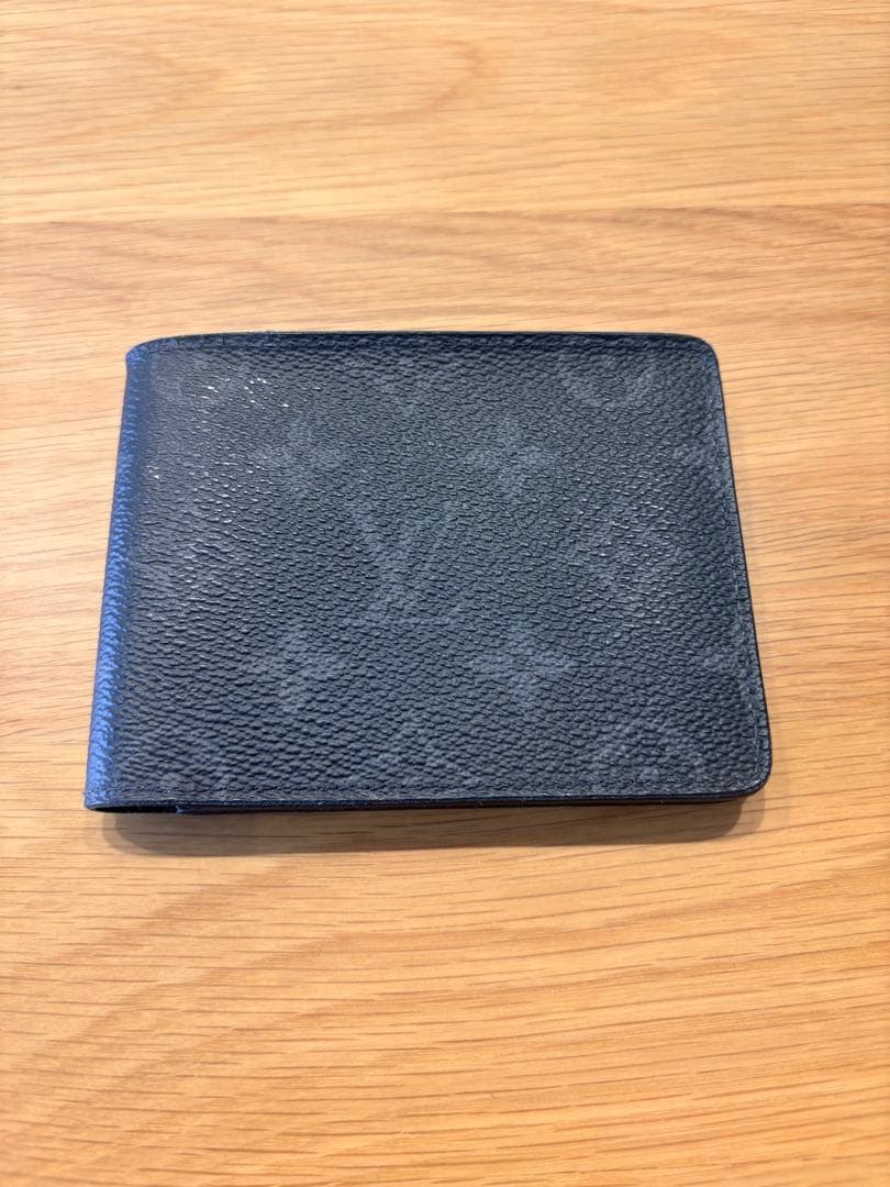 ⭐︎年内のみ！ルイヴィトン エクリプス ミュルティプル　二つ折り財布