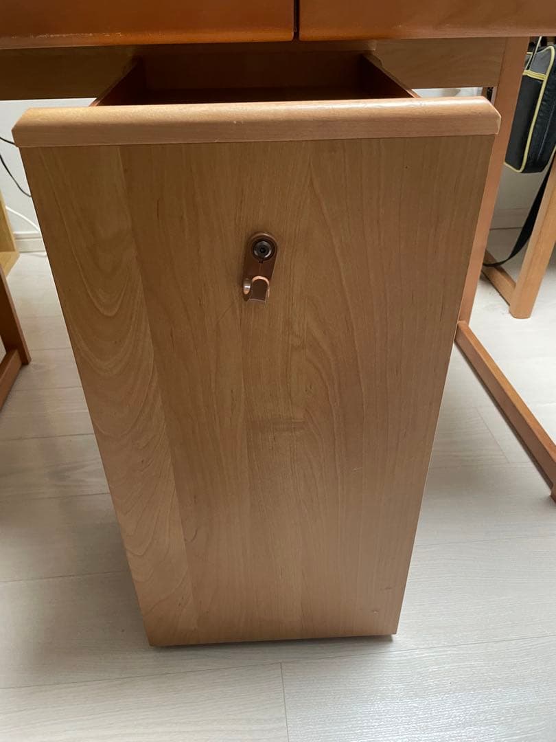 【世田谷区直接引取】学習机&ワゴン⭐︎セット販売