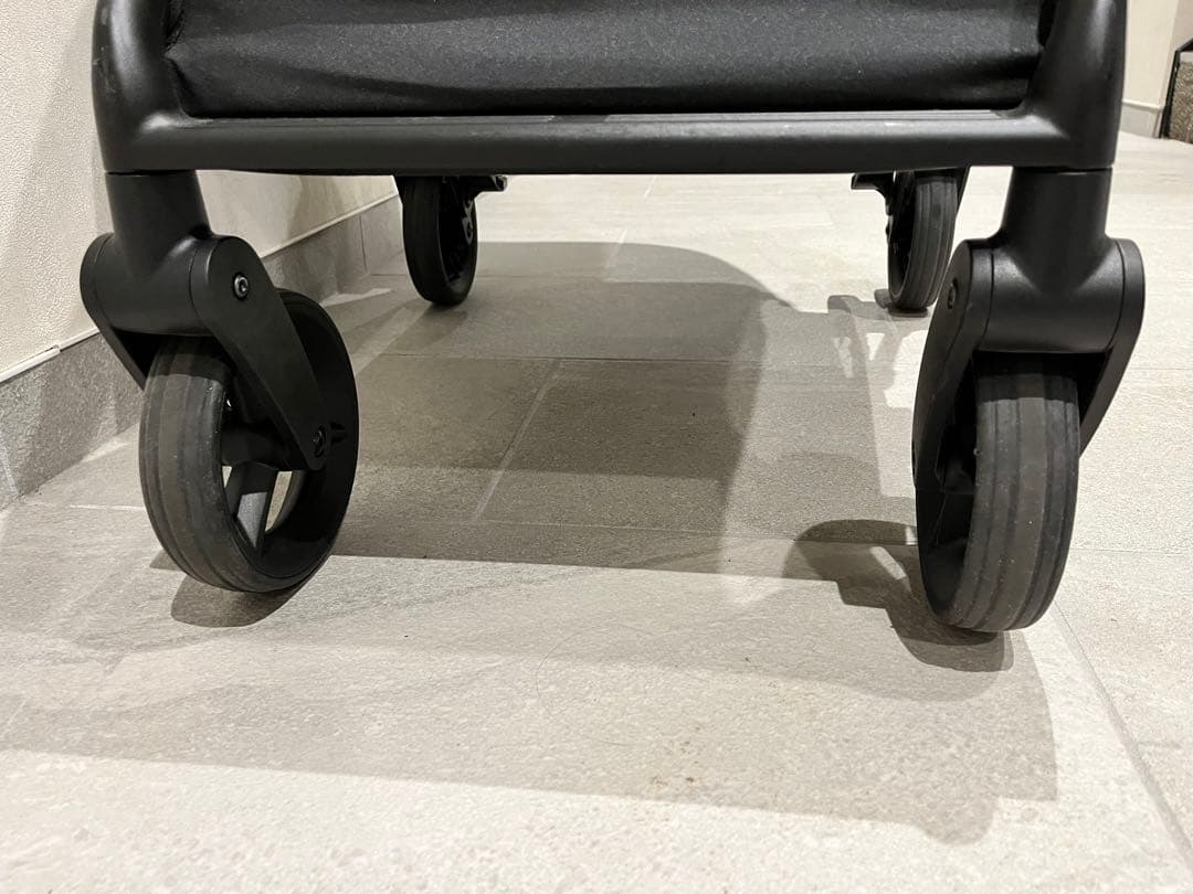 週末限定値下❗️【美品】ルーチェフリー Aprica アップリカ