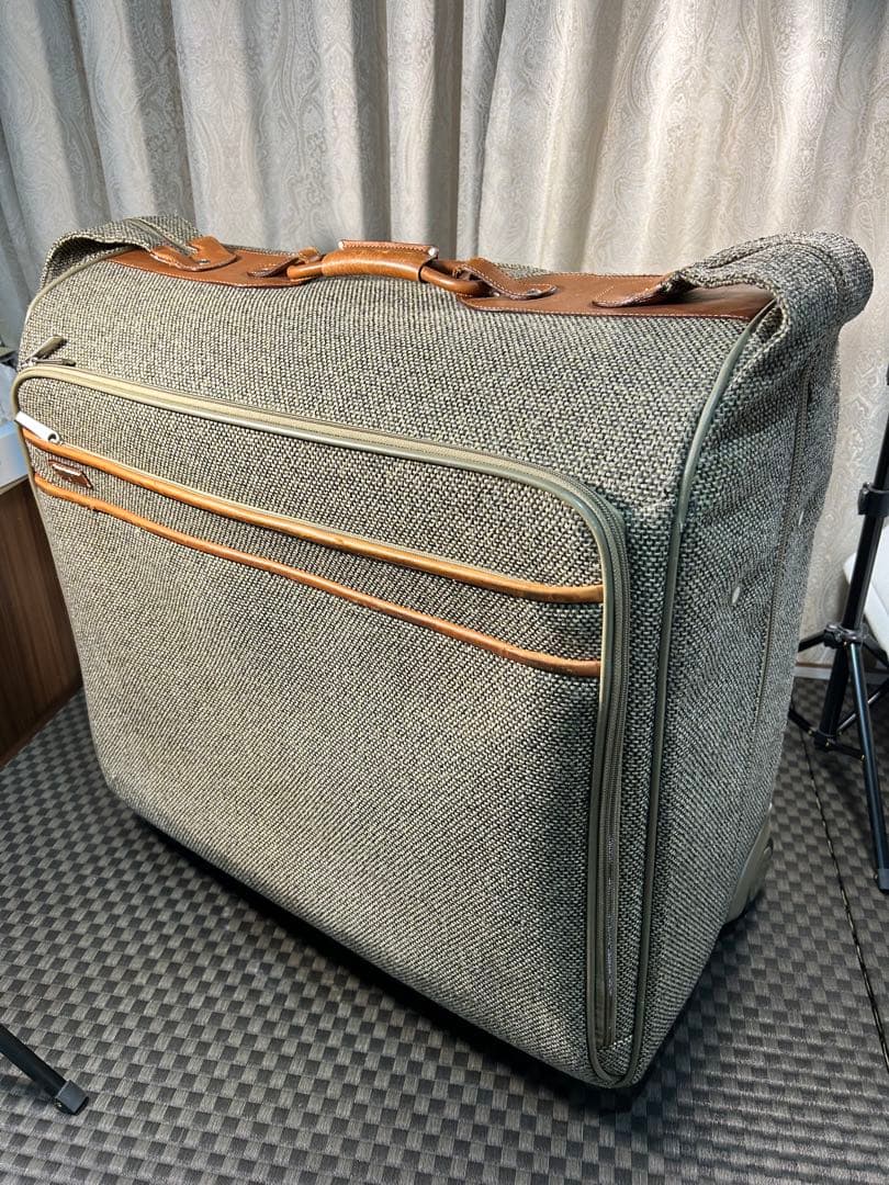 ハートマン　ツイード　スピナーガーガーメントバッグ（ツイード）