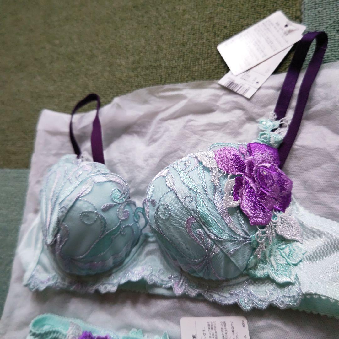 BTJ466｜ワコール サルート ブラジャー&ショーツセット　C70−M