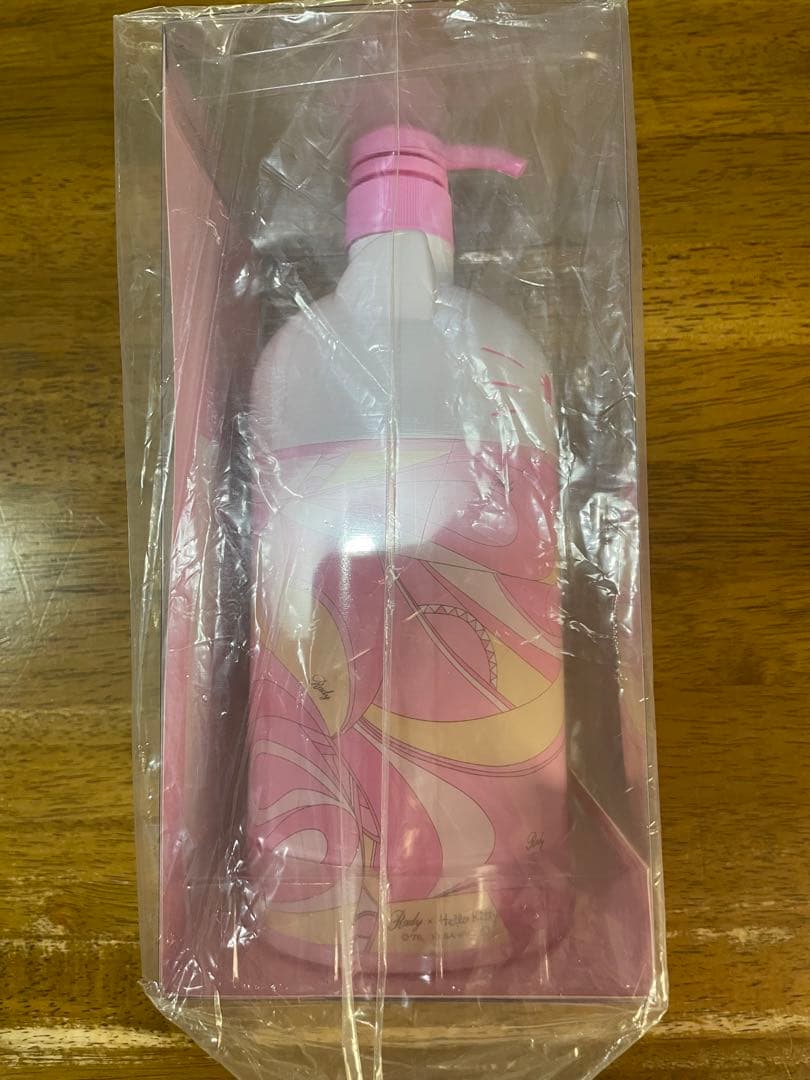 Rady xハローキティ シャンプーボトル 2個セット ピンク 紫