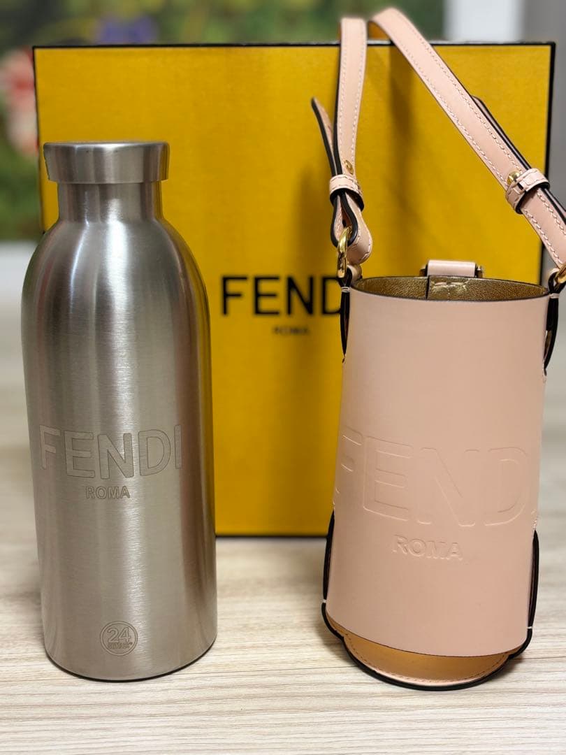FENDI ステンレスボトルとカバーセット