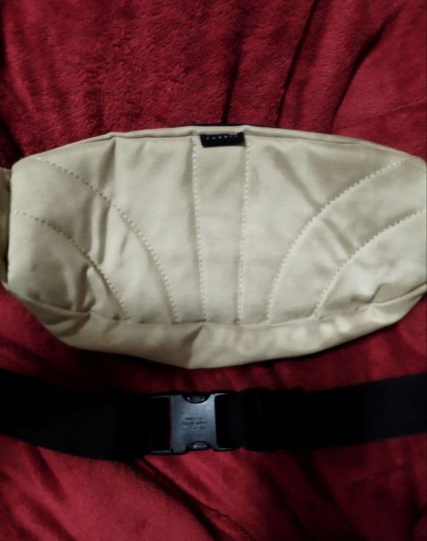 2/7まで！ 売切価格！美品【最安値】Supreme 18ssウエストバッグ