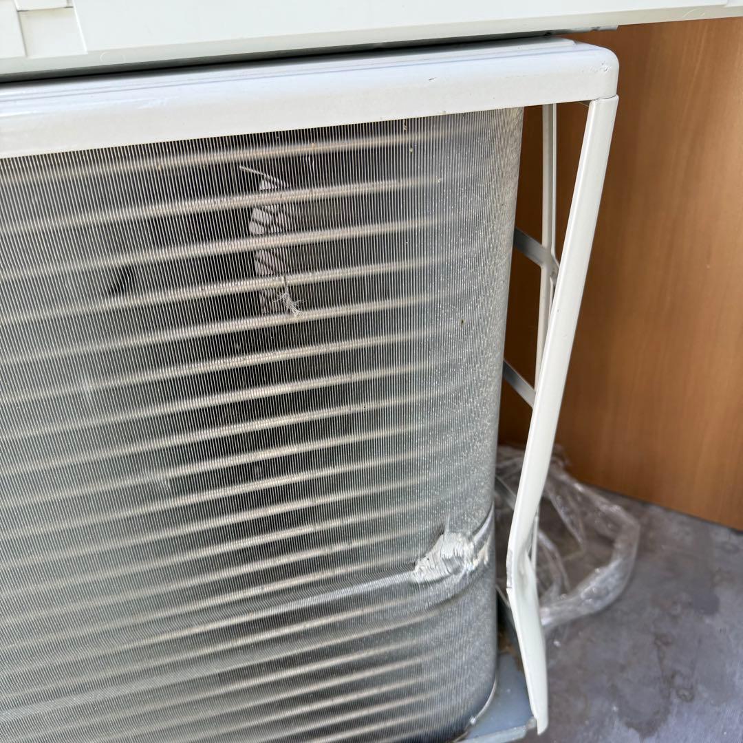 24ジャンク 早い者勝ちコロナ　エアコン　主に6畳　一部エリア送料無料