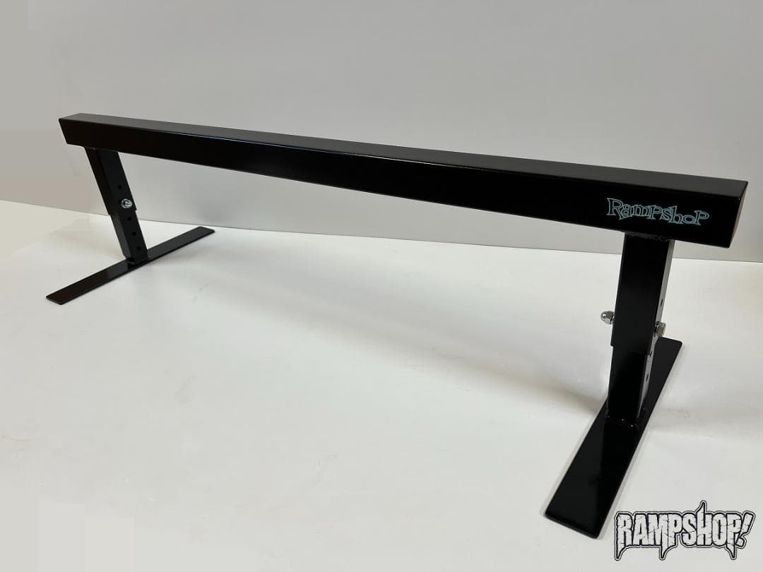 最終値下　限定1台　6cm角　4段高さ調節式　スケートボード用レール　セクション