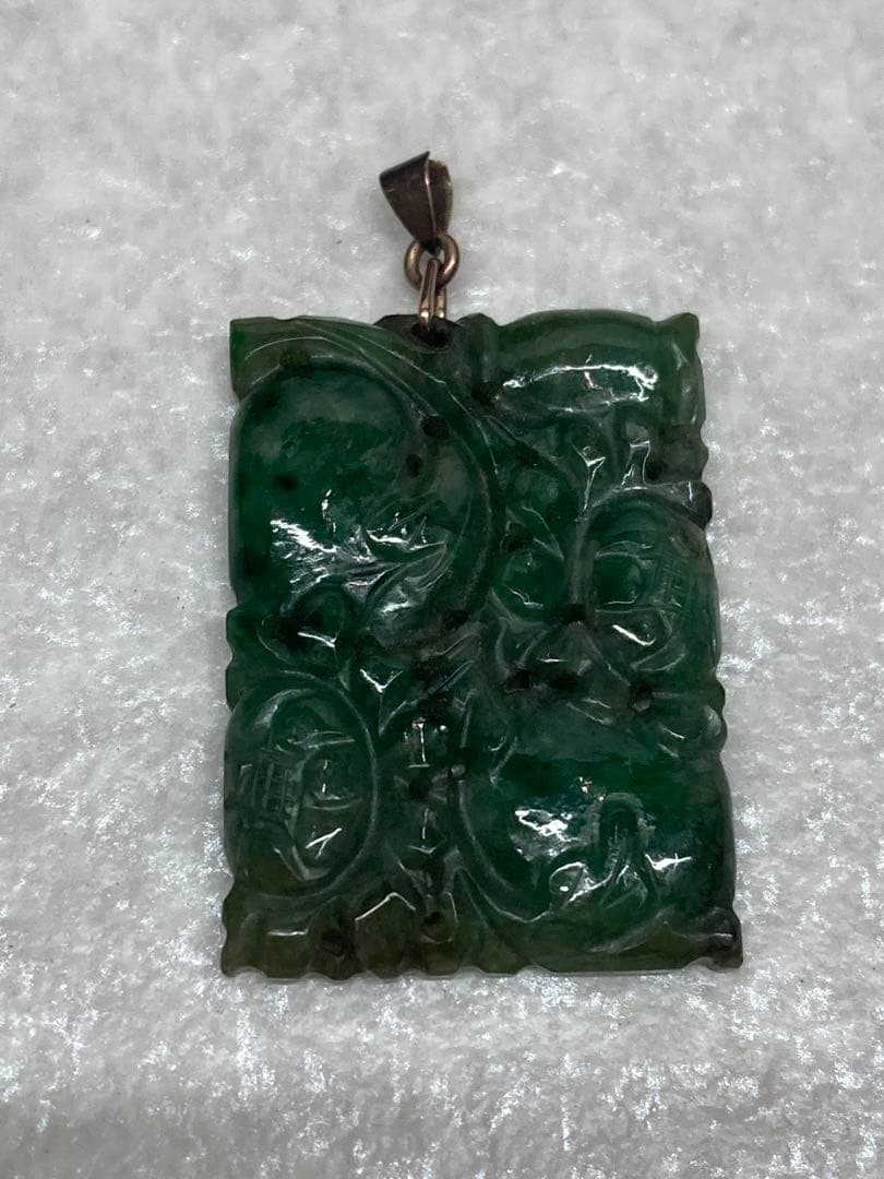 天然 古翡翠 清代 糸引透彫 K10 ペンダント 玉佩 根付