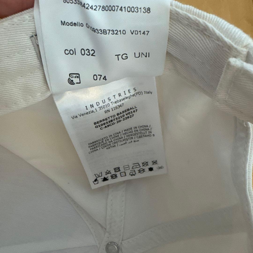 超美品 MONCLER モンクレール ベースボールキャップ ホワイト 正規品