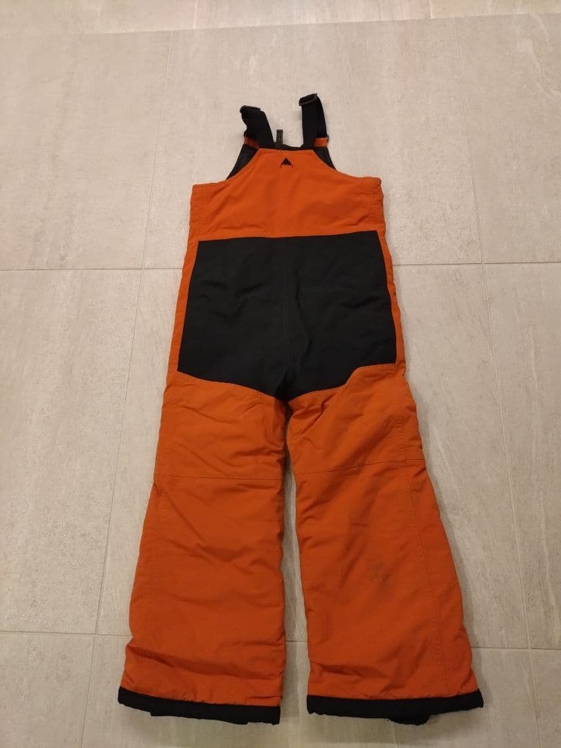 BURTON スノーボードウェア 子ども用　上下セット　5/6T