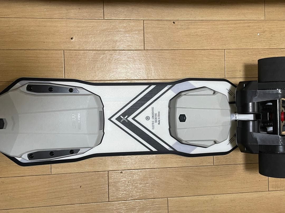 BackfireXmini電動スケー 送料込み