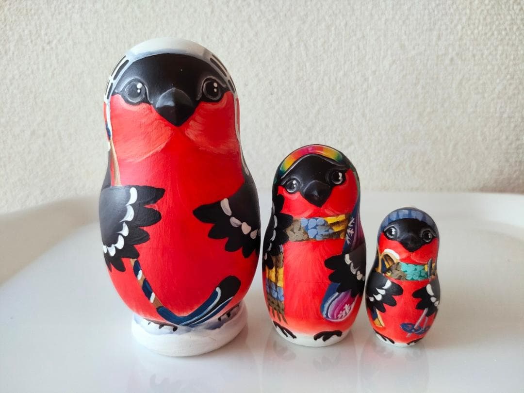 【CBT113】10cm級 マトリョーシカ (中) スベトラーナ ウソ/うその鳥