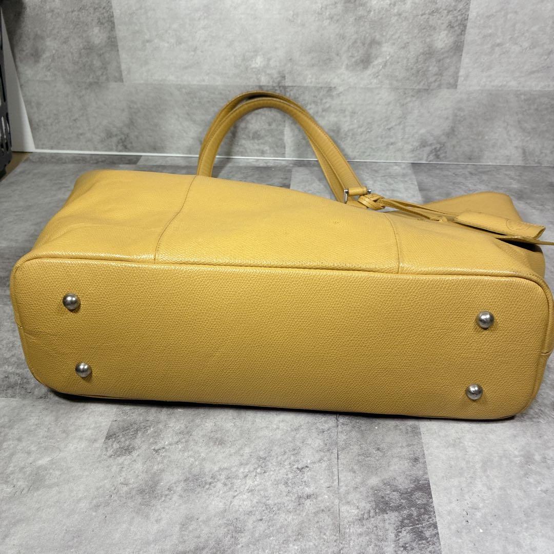 【良品】✨PELLE MORBIDA レザー　2wayトートバック　大容量 YE