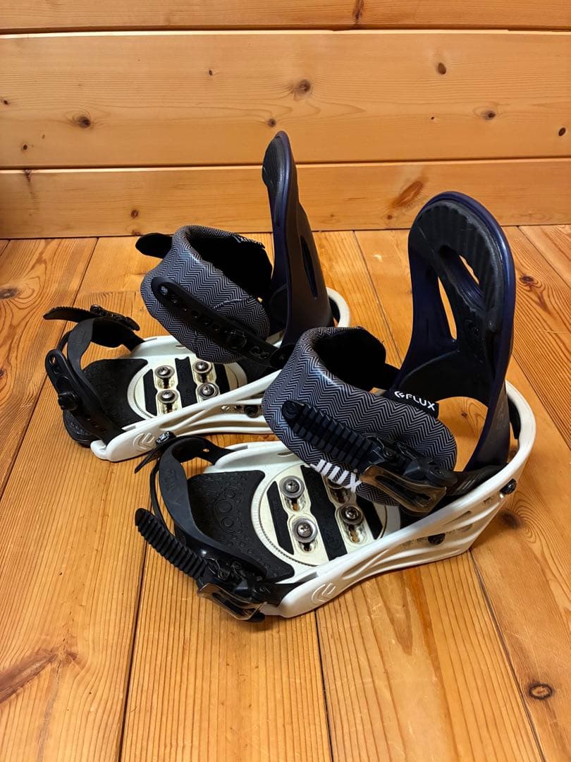 赤*堀様 FLUX PR Mサイズ ビンディング ネイビー/ホワイト
