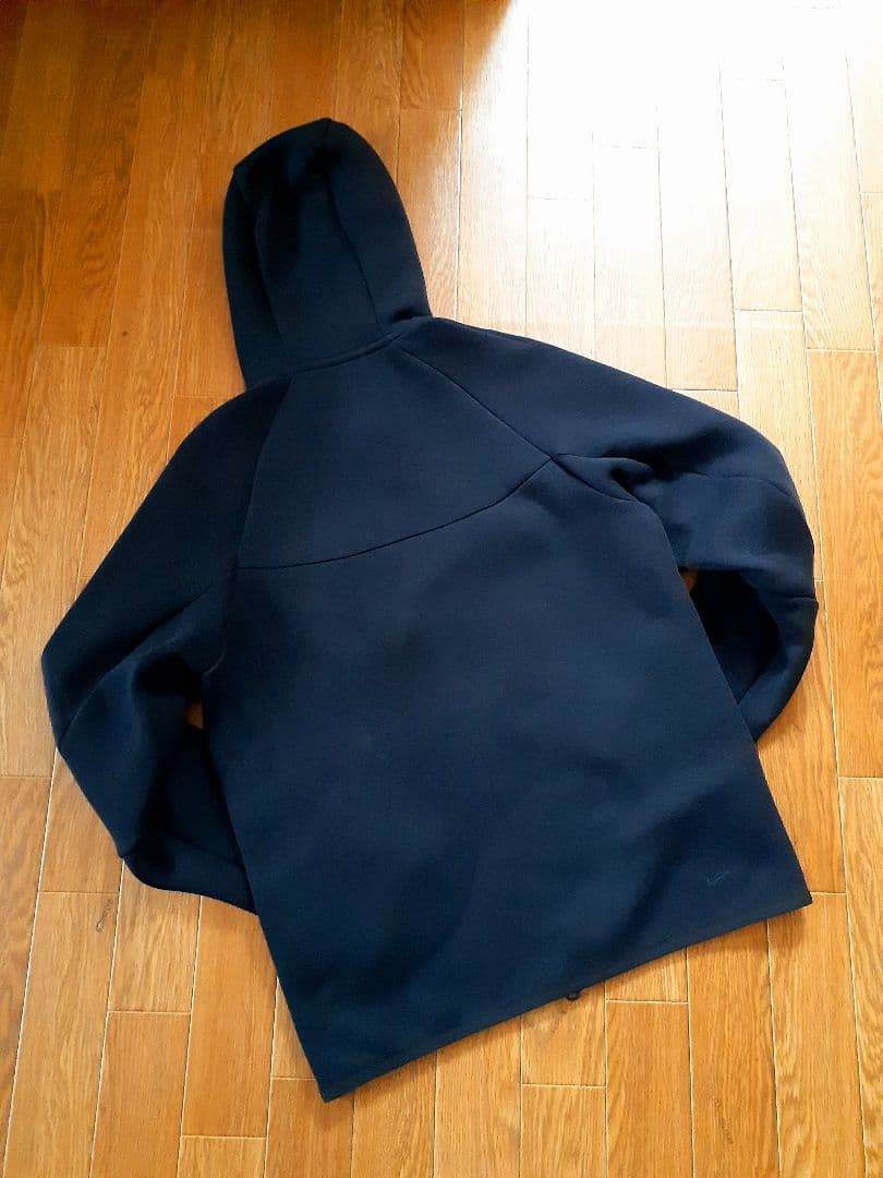 NIKE　テックフリースパーカー　ブラック　S　正規品