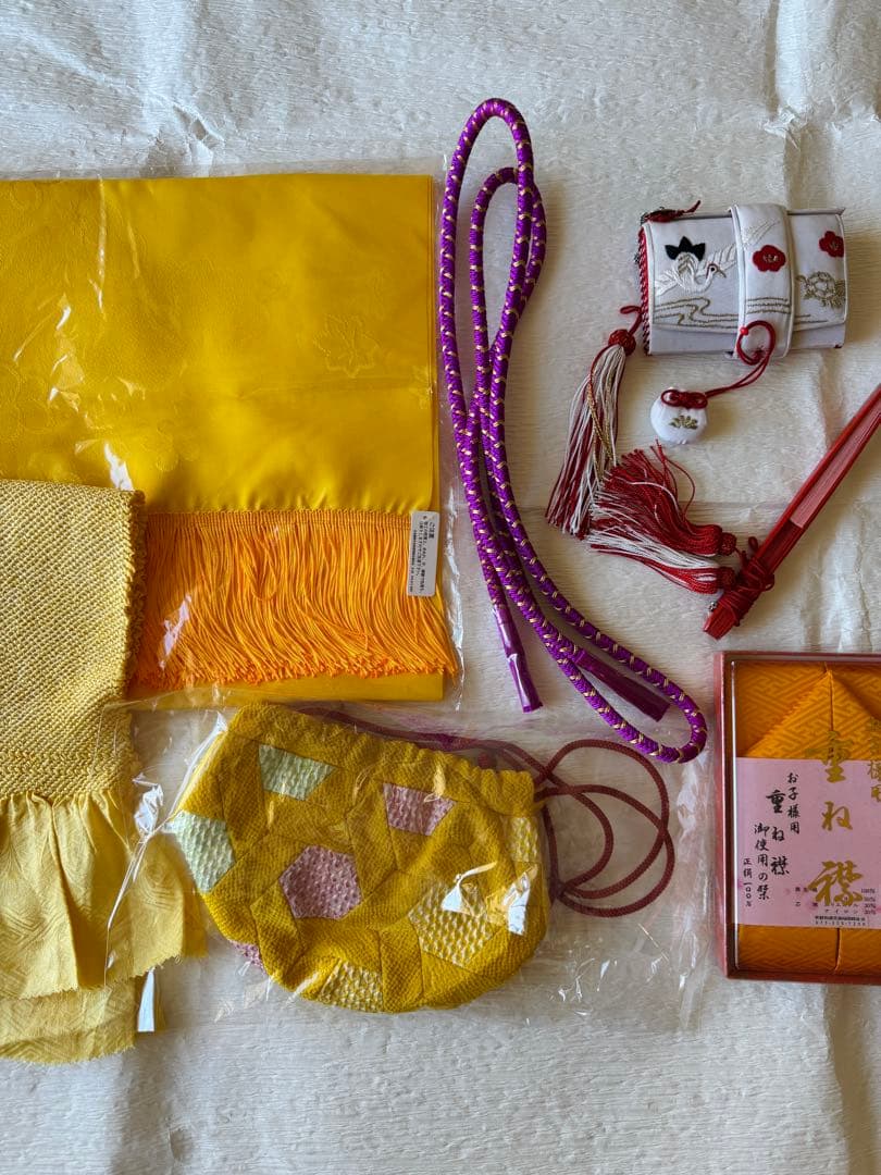 七五三に★正絹アンティーク着物　花車に四季花々　七歳着物、作り帯のセット