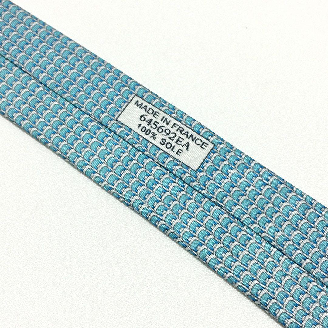 未使用級 エルメス HERMES ネクタイ シルク100% ライトブルー系 総柄