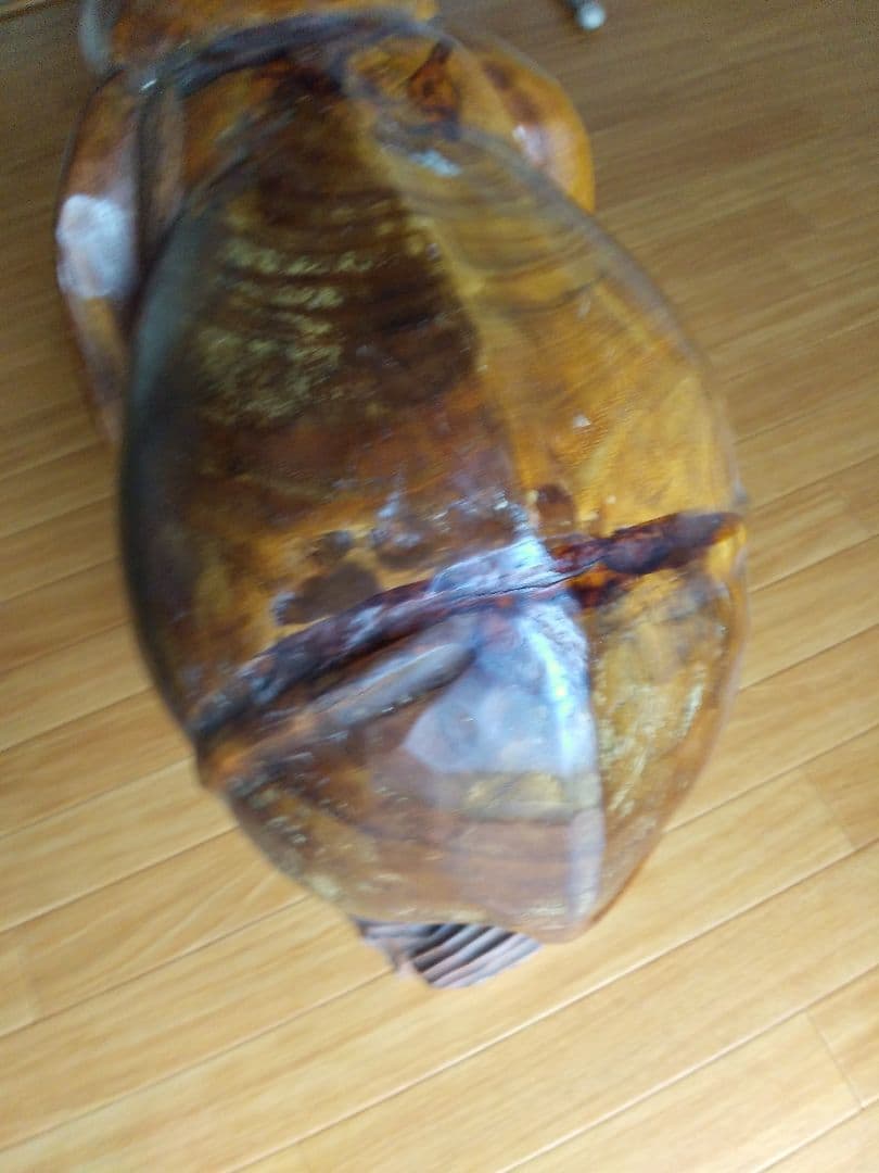 木彫りの大きい象チーク材