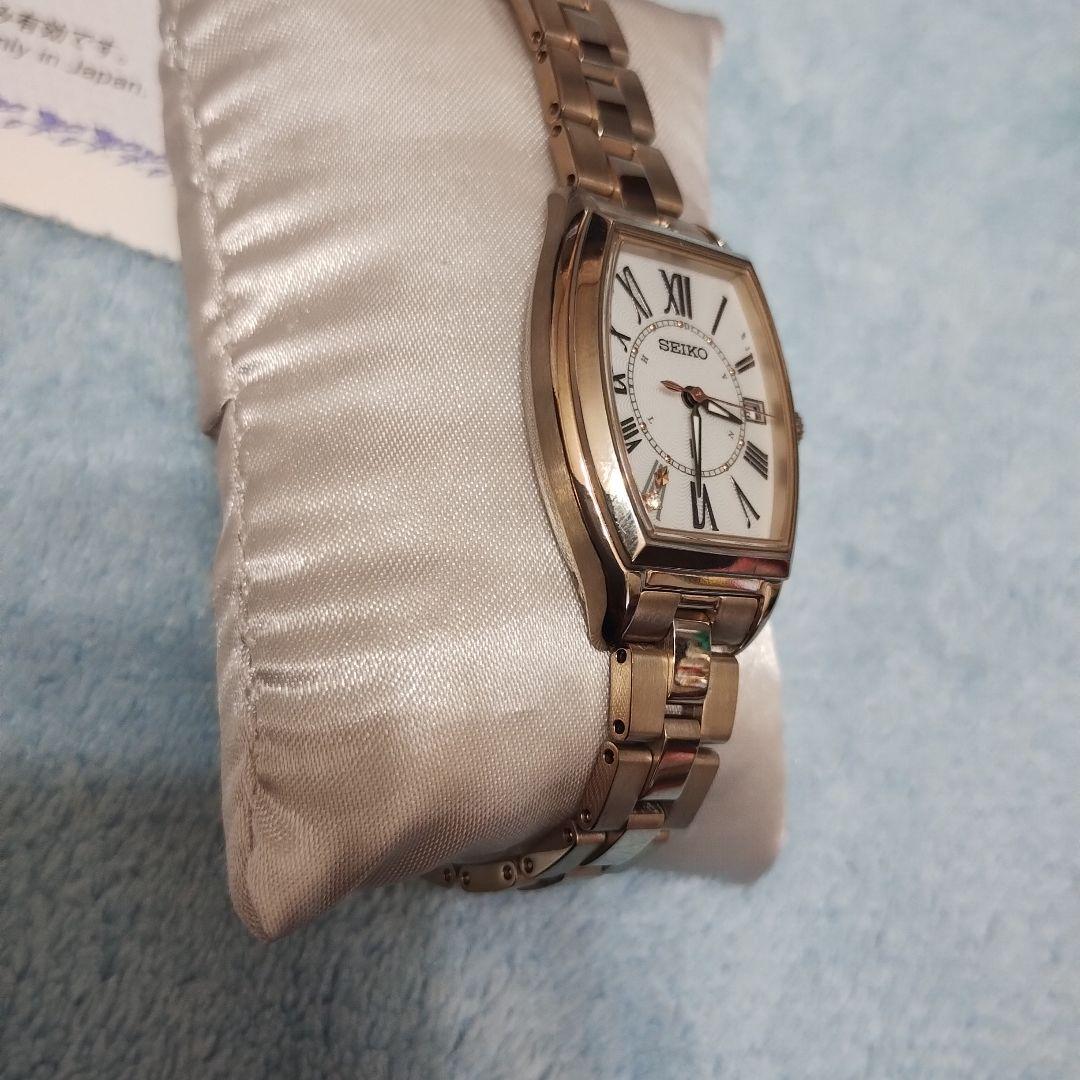 未使用級！セイコールキアSEIKOLUKIAチタン白蝶貝ダイヤ定価101200円