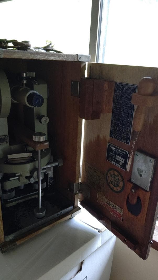 昭和３８年製　測量機