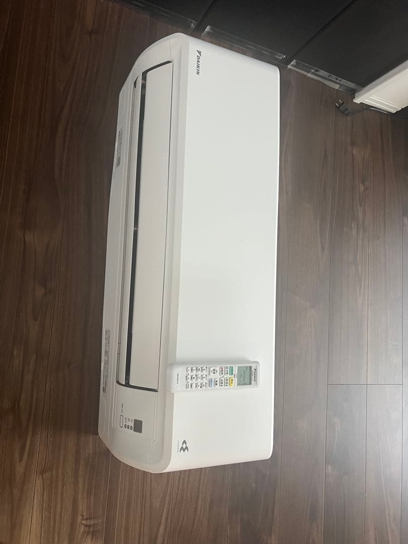 値下げしました‼️ダイキン F564ATGP-W エアコン本体 2024年製18畳