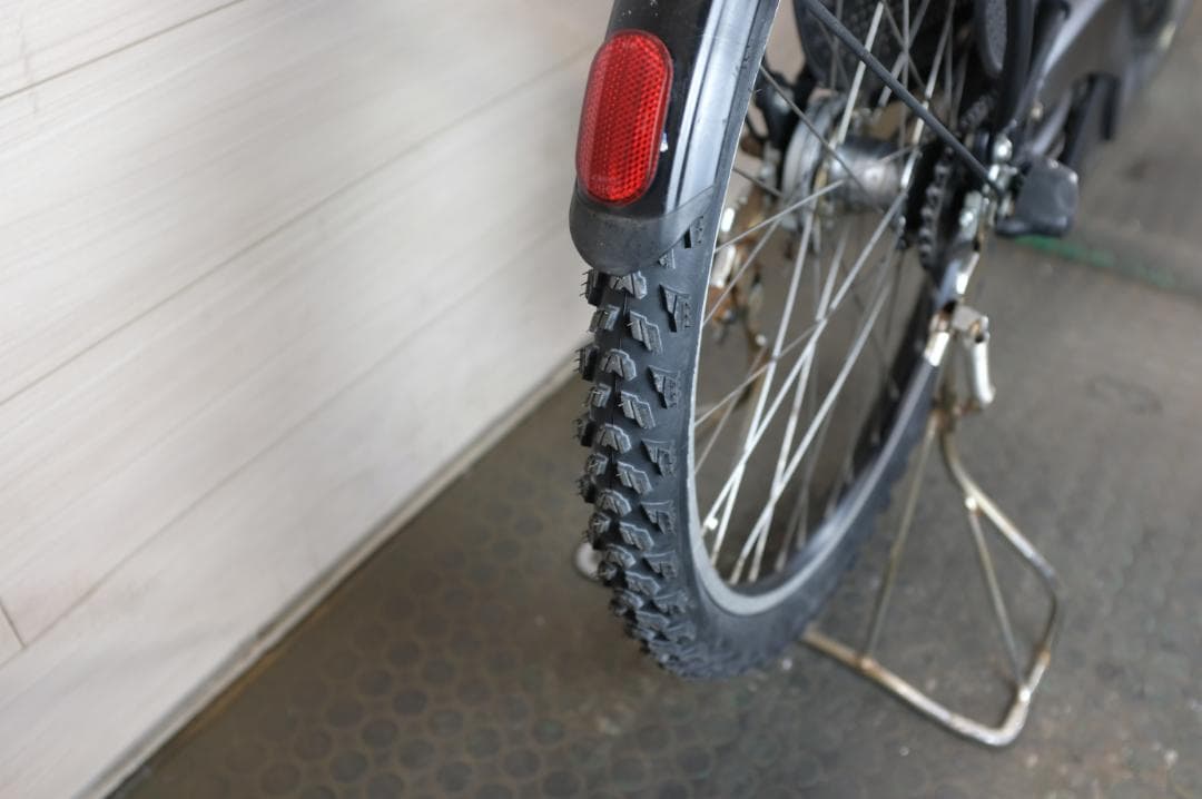 ブリヂストン製　HYDEE.B　26インチ　3段　8.9Ah充電器あり