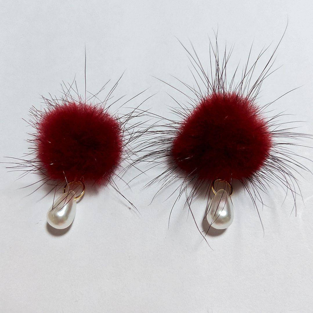 【1223】ふわふわフェイクファーのピアス／イヤリング