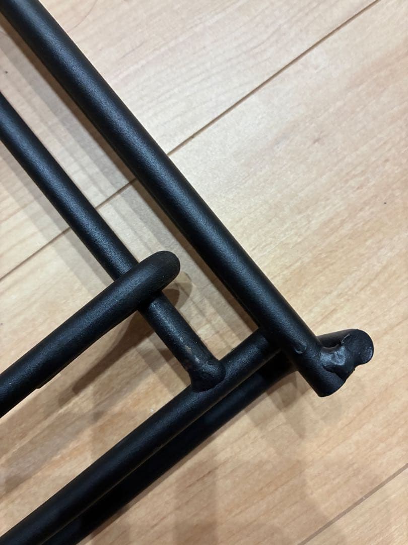 葉月　BLACK DESIGN　プレート　２枚付き（ツリー柄）　アイアンラック