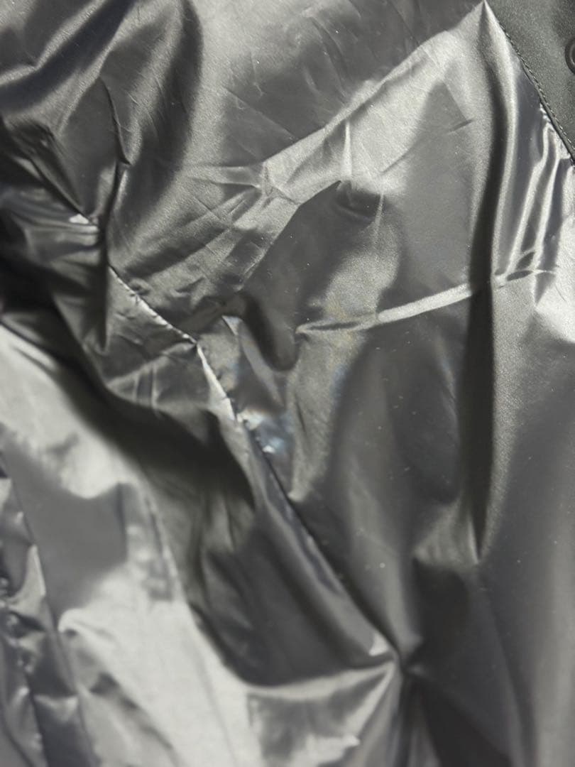 大幅値下週末限定！ほぼ未使用カナダグースダウンベストブラックレーベル2836LB