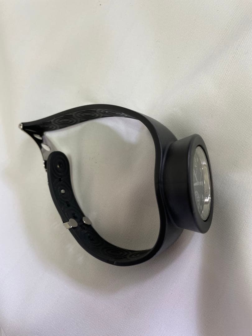 希少 ALESSIクロノグラフ 黒×シルバー ピロヴァーノデザイン 防水ラバー