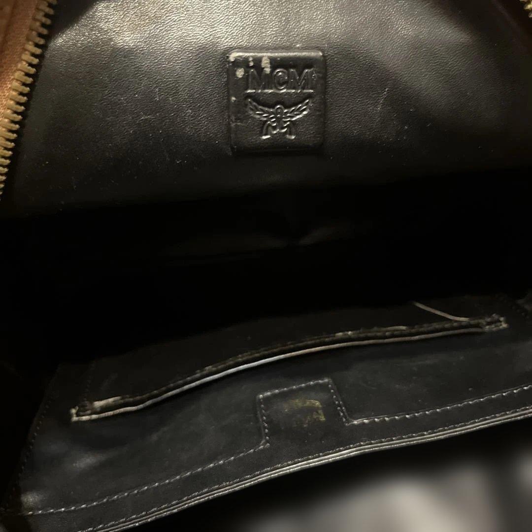 cyber NIKE MCM サイドスタッズ　smallmedium