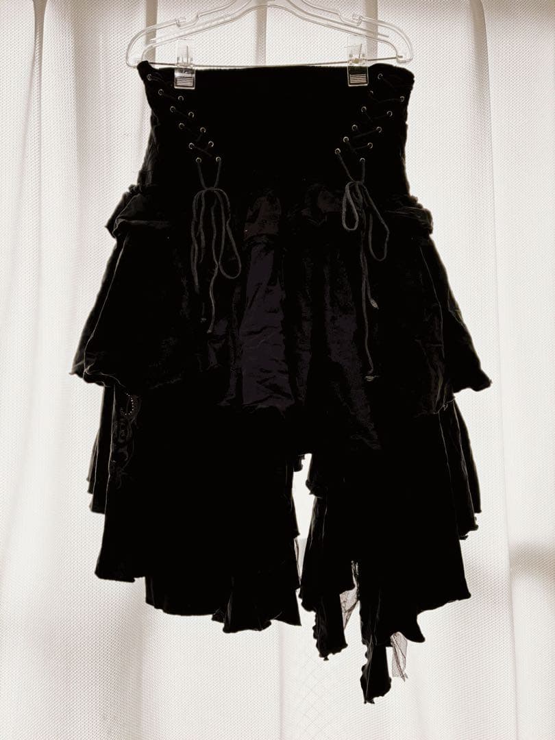 OzzOn(オッズクローチェ)アシメスカート