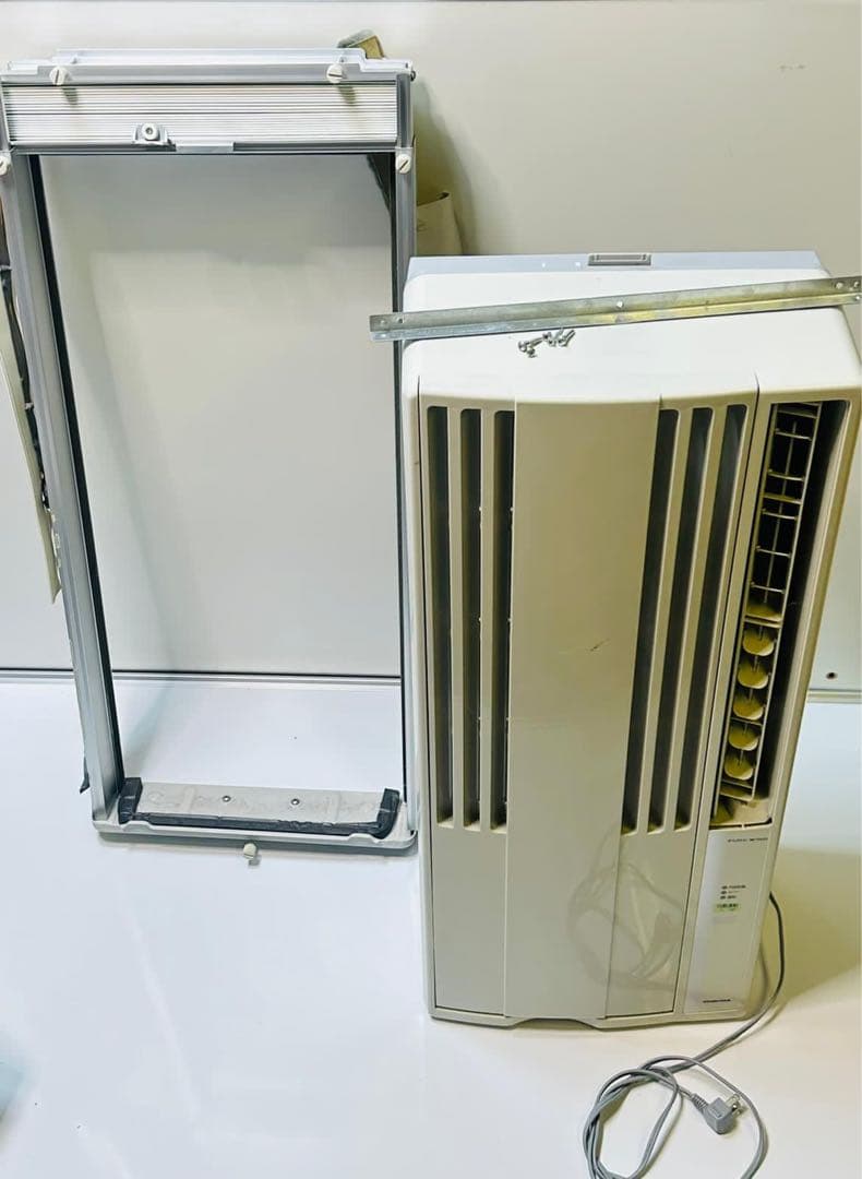 2019年製 CORONA 窓用エアコン CW-1819 動作品