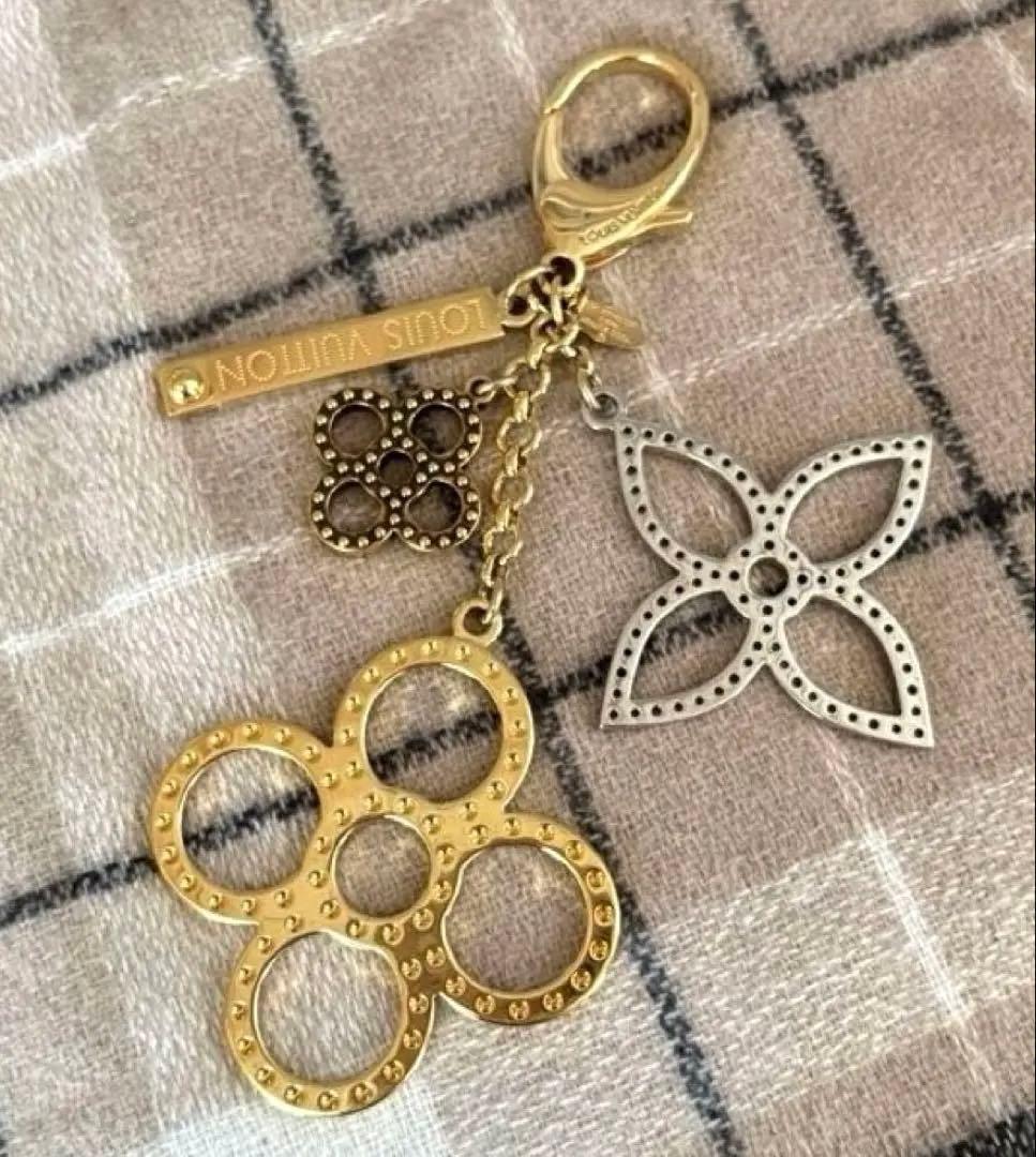 【美品】LOUIS VUITTON ルイヴィトン ★ キーホルダー /チャーム