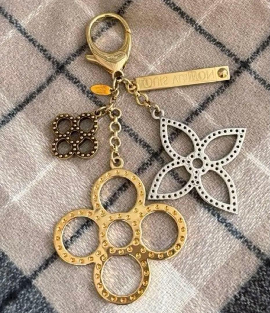 【美品】LOUIS VUITTON ルイヴィトン ★ キーホルダー /チャーム