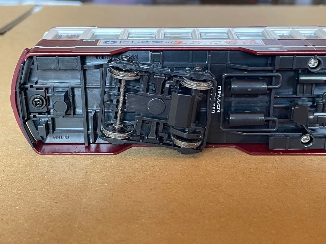 TOMICA LIMITED VINTAGE 広島電鉄もみじ号750形 西部警察