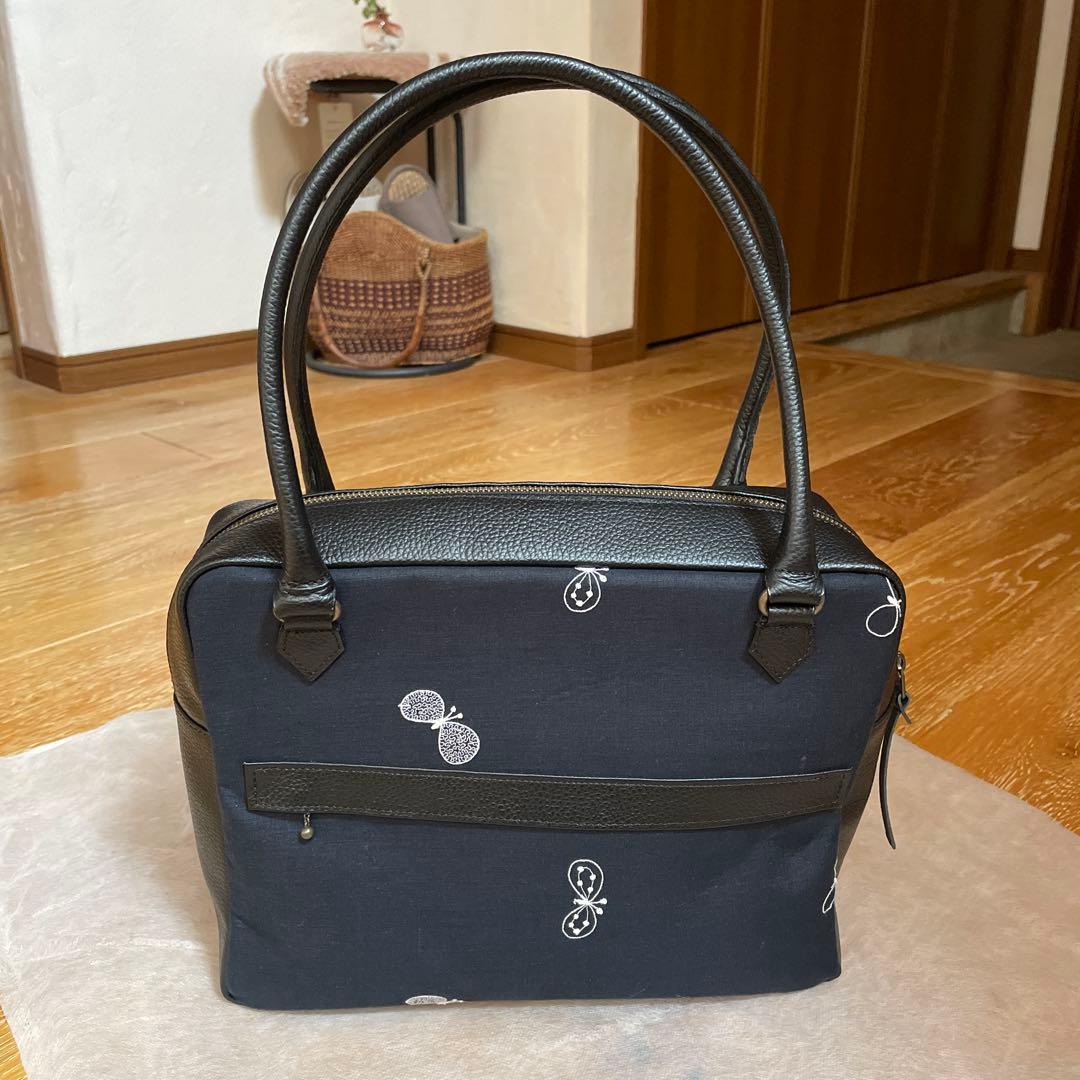 ミナペルホネンちょうちょ　サイズオーダーボストン