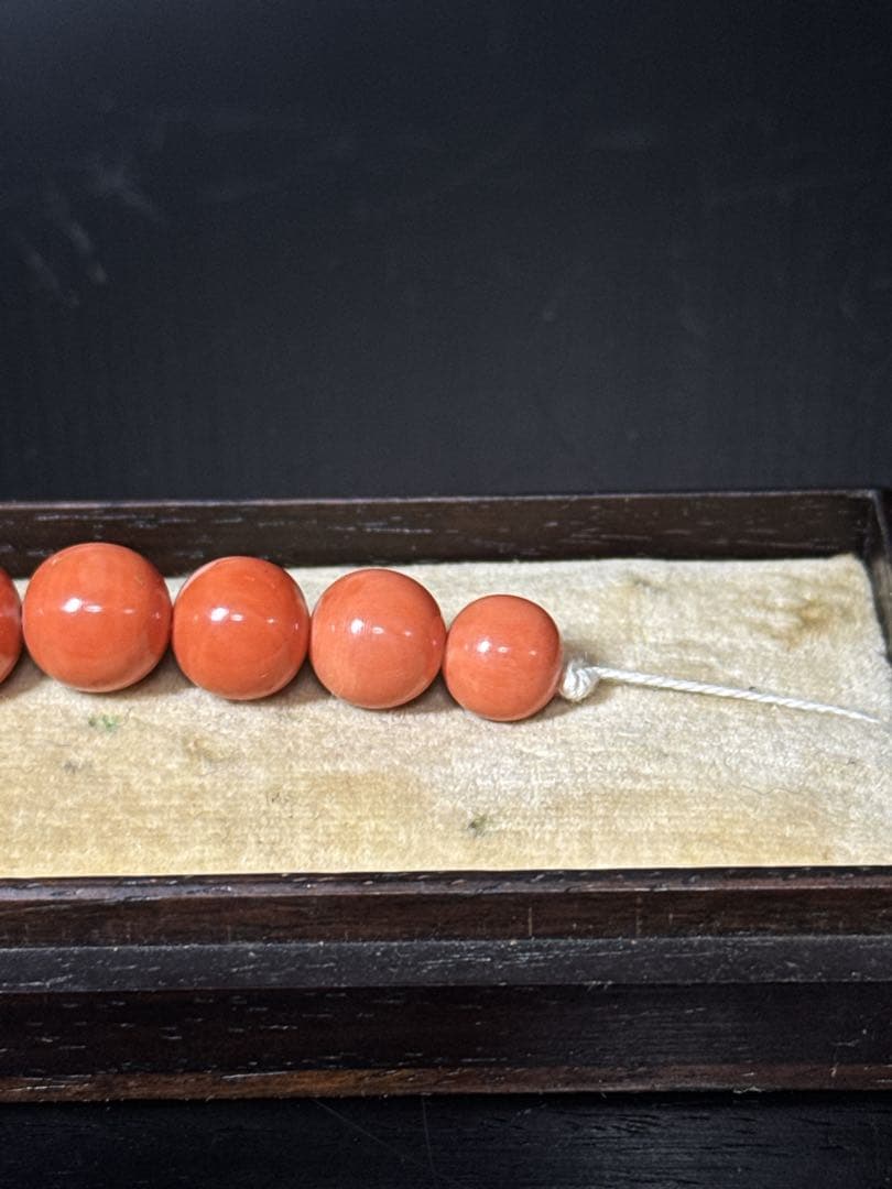 時代 本珊瑚 玉 緒締玉 髪飾 唐木箱付