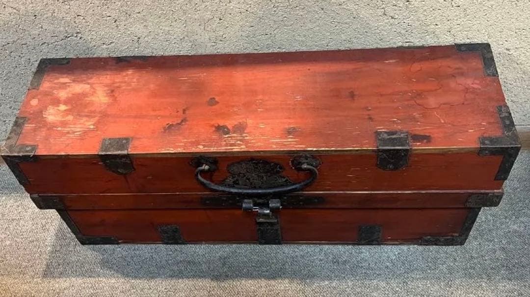 古道具　アンティーク　道具入れ／箪笥　刀　昭和　レトロ　民藝