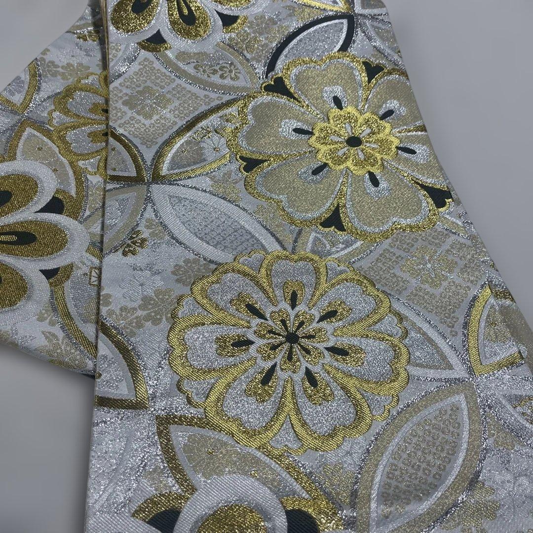 ☆☆年末特別お値下げ☆☆振袖　帯　セット売り　くすみ　ニュアンスカラー　成人式