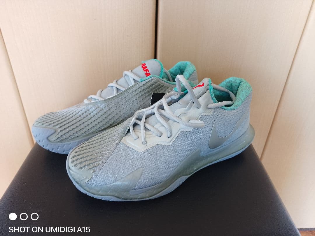 ケ*イ様 NIKE RAFA テニスシューズ グレー/ミント　ナダルモデル